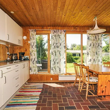 6 Person In Tatil Evi Store Fuglede